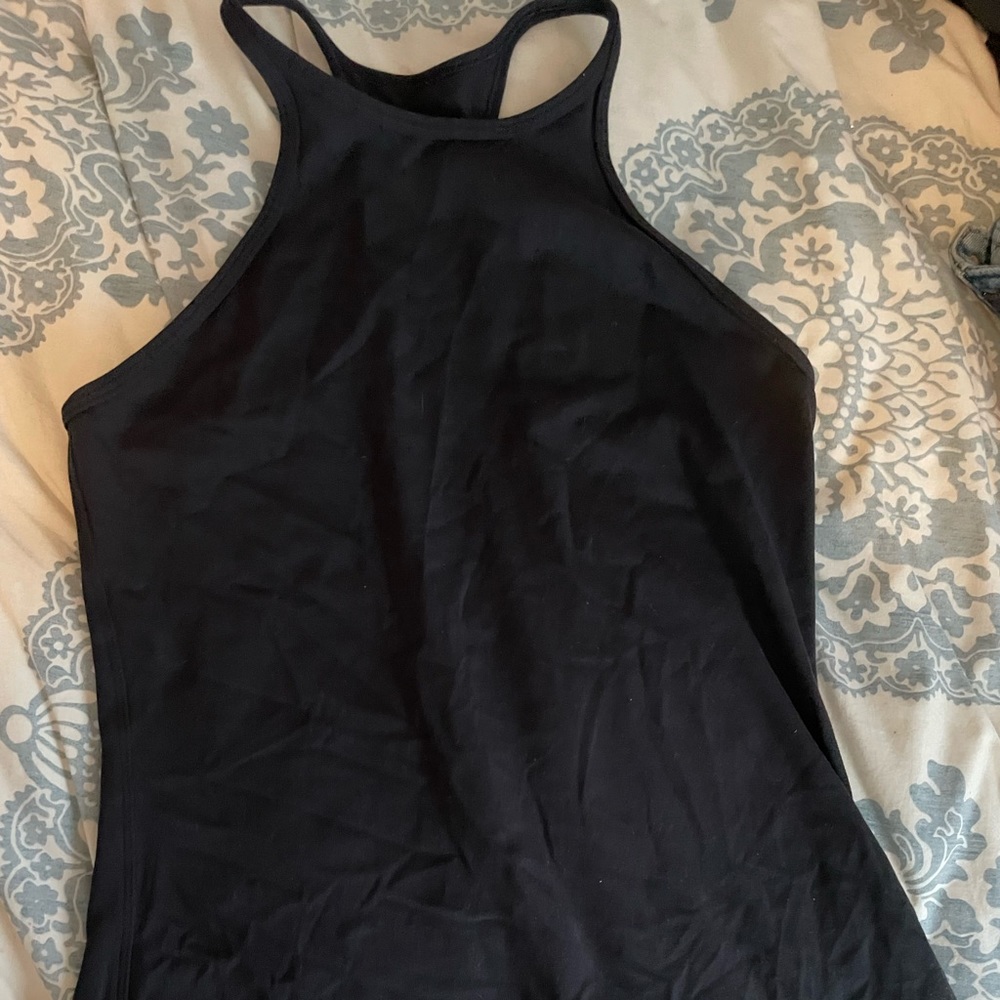 Lululemon high neck tank